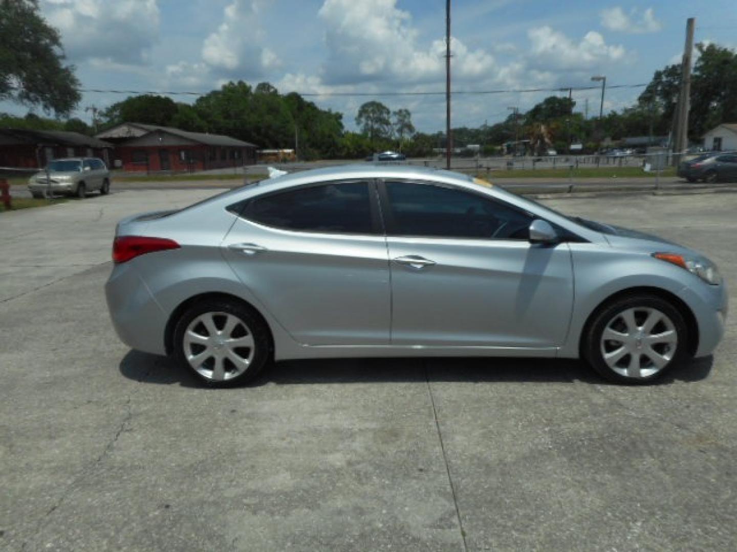 2012 SILVER HYUNDAI ELANTRA GLS; LIMITED (5NPDH4AEXCH) , located at 10405 Abercorn Street, Savannah, GA, 31419, (912) 921-8965, 31.988262, -81.131760 - Photo#4